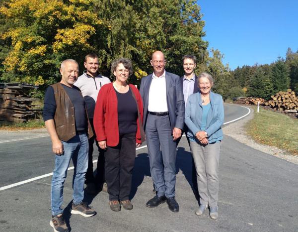 Mitglieder des VSH mit Wirtschaftsminister Wolfgang Tiefensee in der Lückenmühle